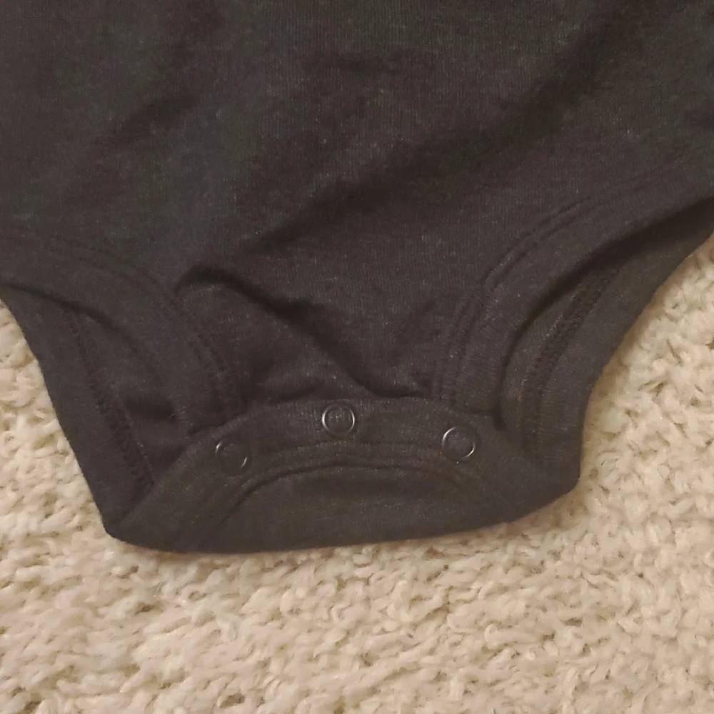 05 For $25 Carter's Center Of Daddy's Universe Gray Baby One Piece Size 9 Months